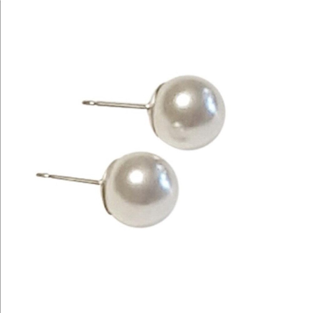 the Tovi Stud - sterling silver